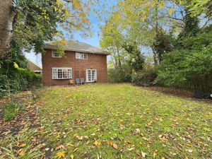 Photo 14- click for photo gallery